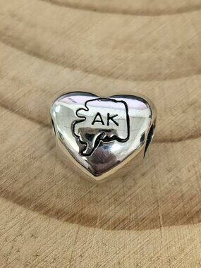 Pandora Auckland Exclusive Travel Heart Charm Pendant, S925 Silver Jewelry